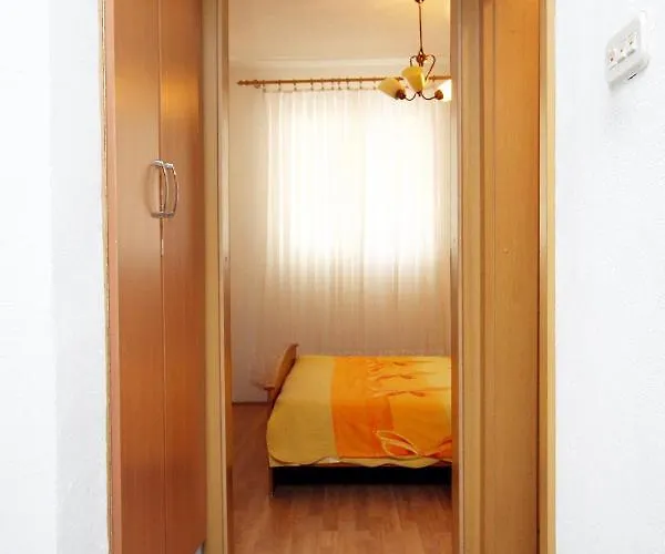 By The Sea Donja Vala, Makarska - 6701 درفينيك