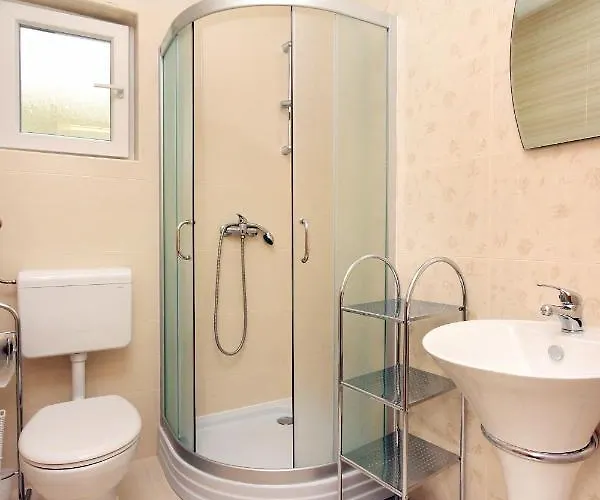 By The Sea Donja Vala, Makarska - 6701 درفينيك