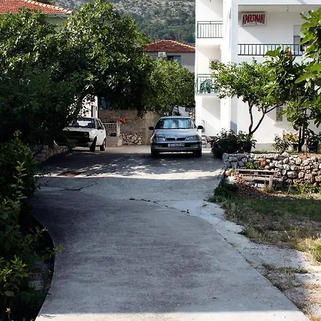 Apartamento By The Sea Donja Vala, Makarska - 6701 *