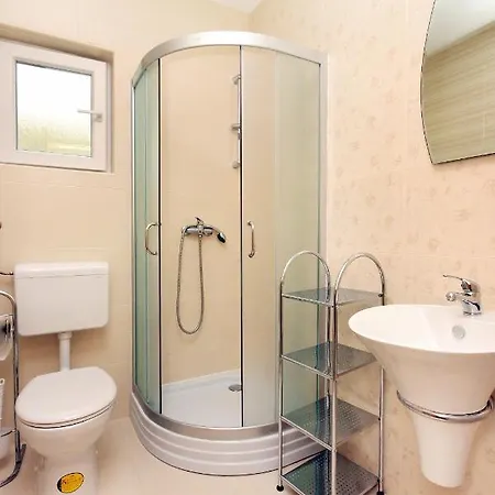 By The Sea Donja Vala, Makarska - 6701 درفينيك