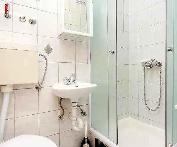 Apartments By The Sea Drvenik Donja Vala, Makarska - 6701 Apartment *